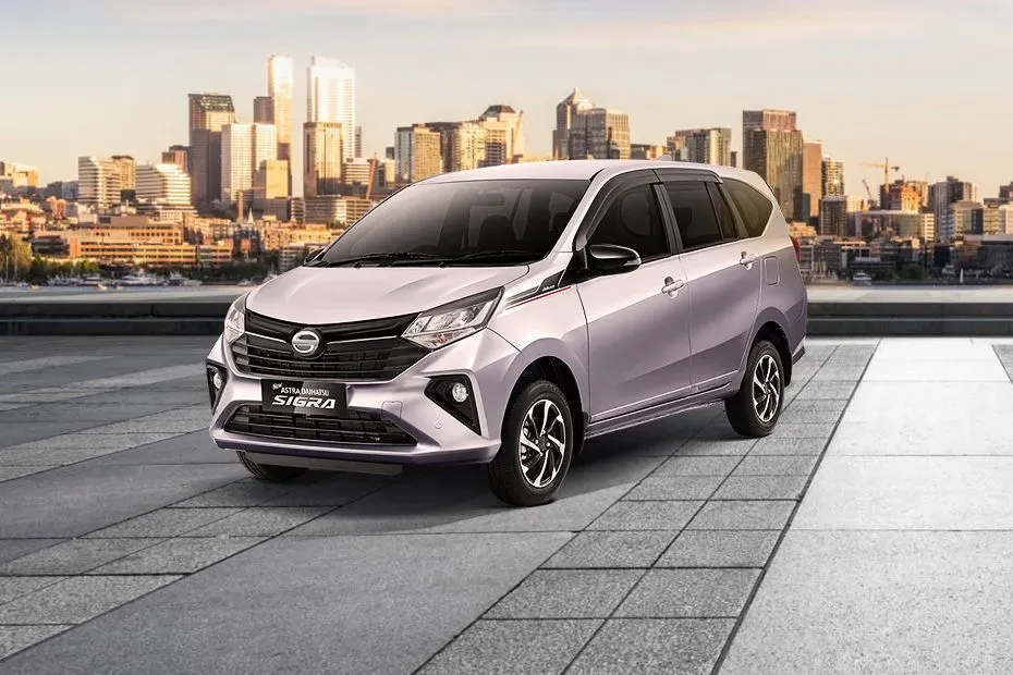 New Daihatsu Sigra: Pilihan Cerdas Mobil Keluarga 7-Seater yang Irit dan Nyaman!